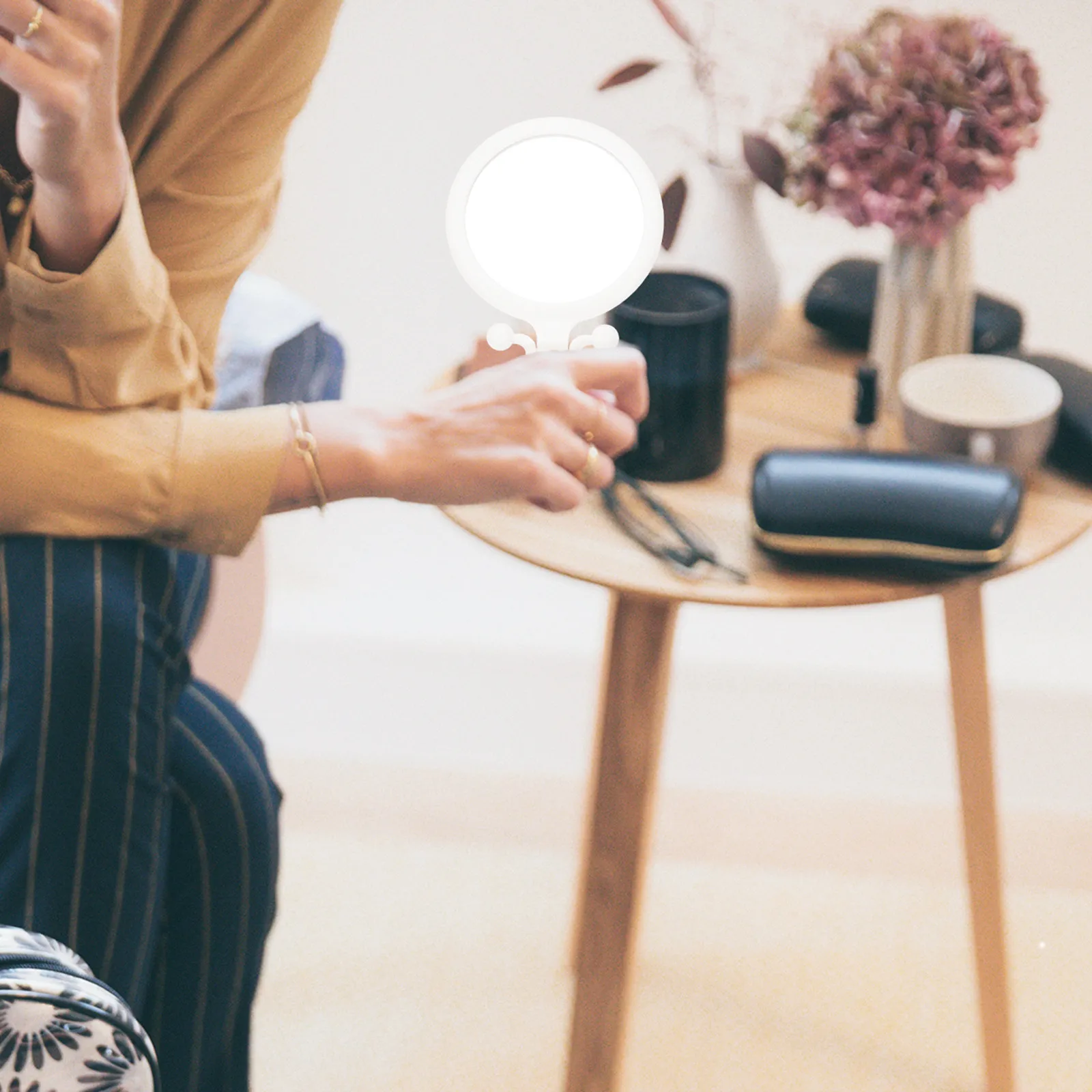 Compact Double-Sided Handheld Mirror with Foldable Handle Premium Material Makeup Mirror for Women Teens Lipstick Check Detail