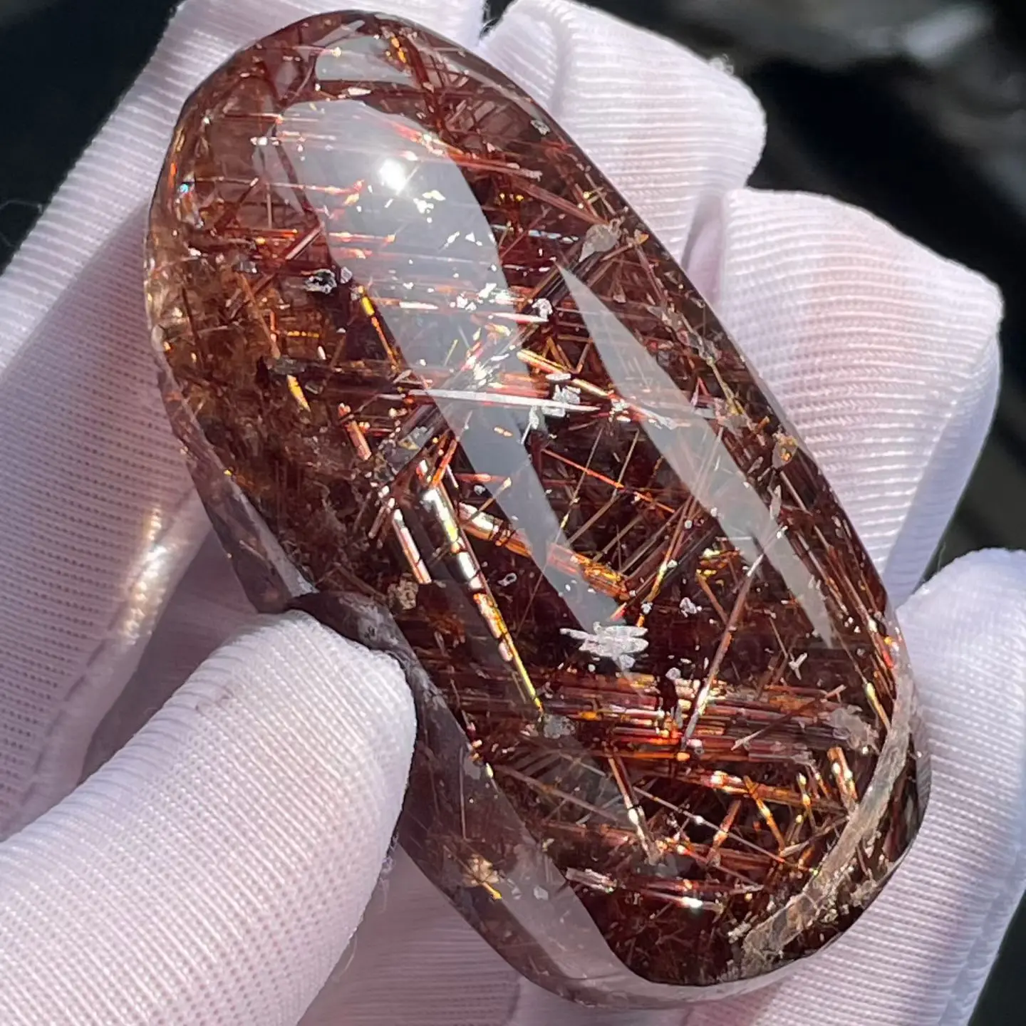 

Natural Copper Rutilated Quartz Pendant Flower Rutilated Quartz 56*28*20mm Barrel Men Women Brazil AAAAAAA