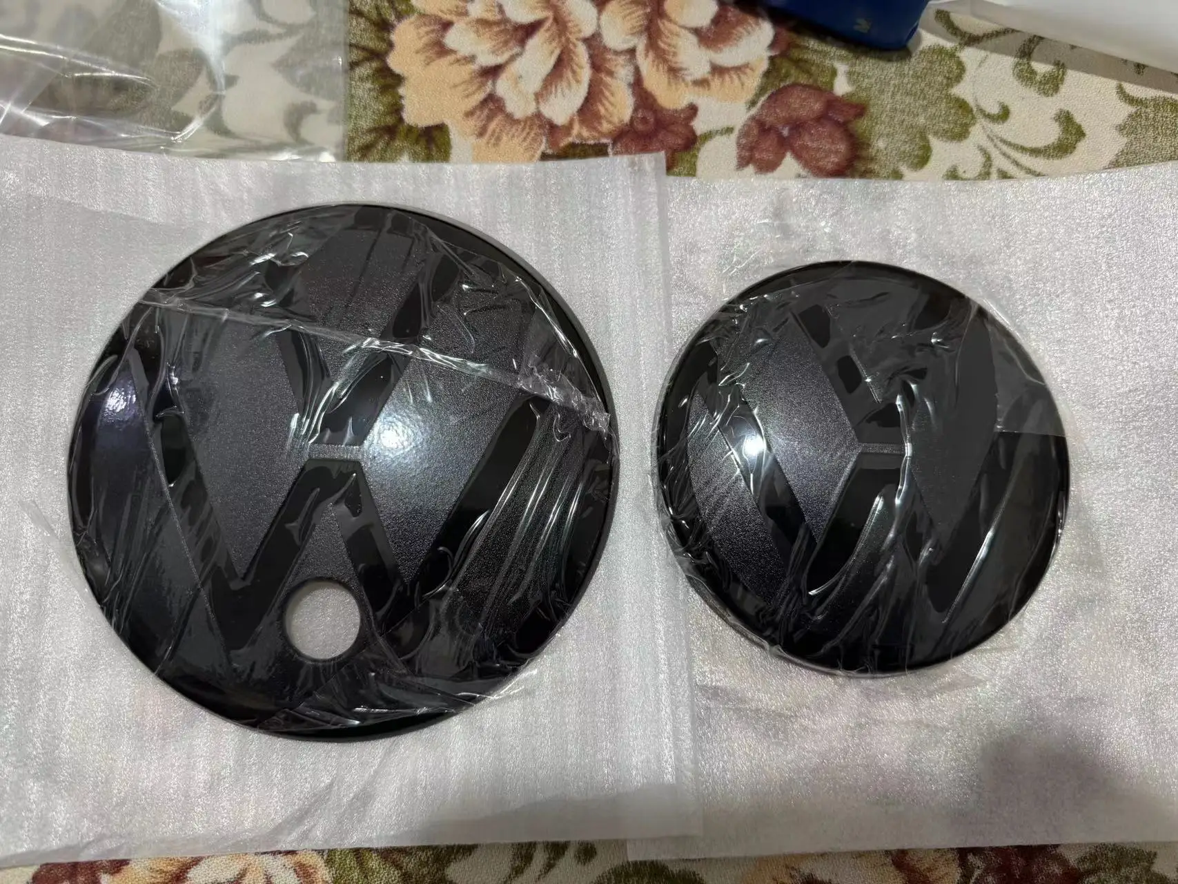 1set Car Front Grill Rear Trunk Emblem Lid Covers Sticker For Volkswagen VW ARTEONS 2021 2022 2023 2024 Auto Accessories