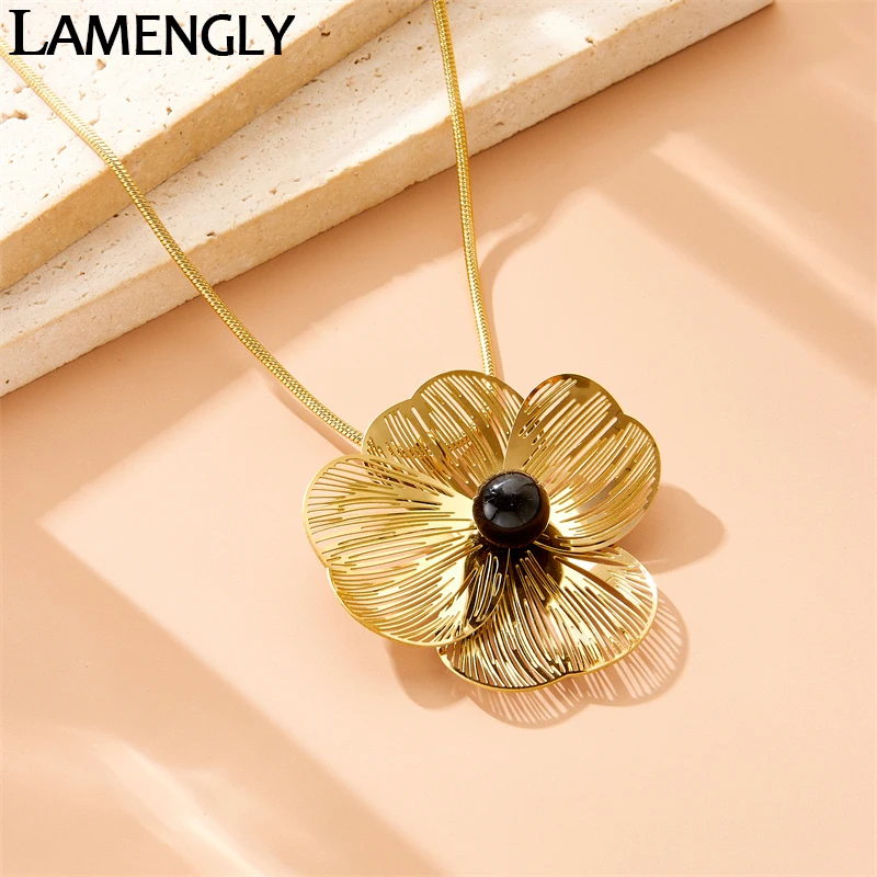 LAMENGLY 316l Stainless Steel Golden Hollow Flower Black Pearl Pendant Necklace Women Elegant Luxury Neck Chain Jewelry Gift