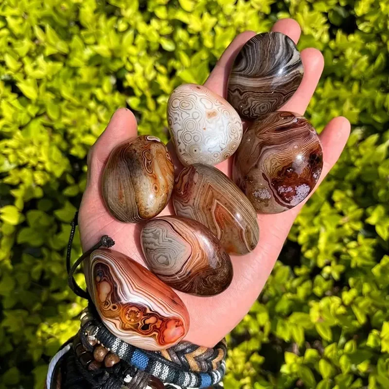 

1pcs Natural stone agate raw stone ore specimen ornamental stone fish tank decorative stone crystal raw stone crafts