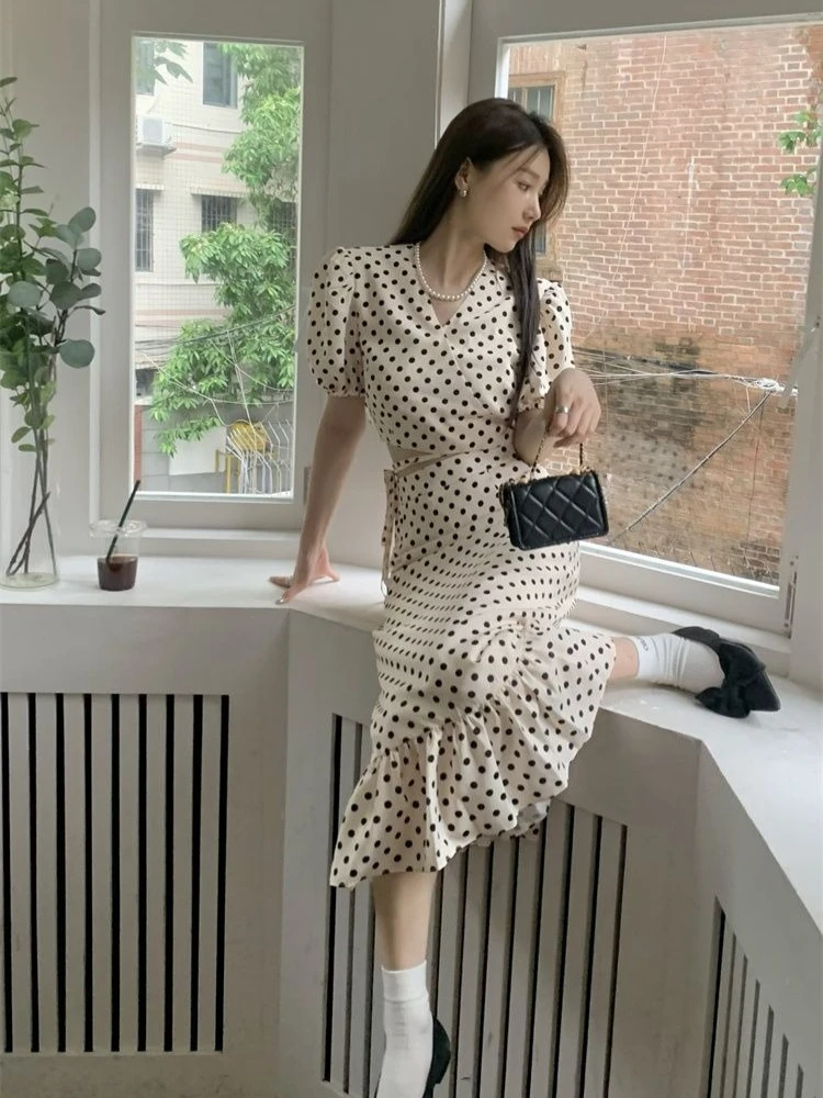 

Women’s Polka Dot Two Piece Set Summer French Style Elegant Bubble Sleeve Top High Waist Fishtail Skirt Outfit