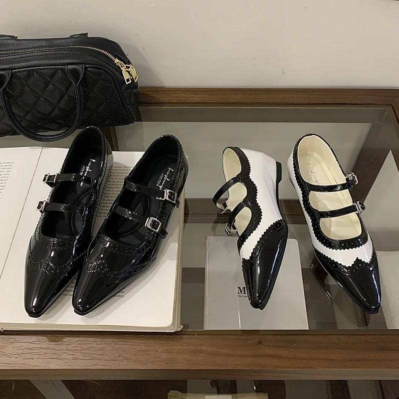 

elevator shoes Women vintage pointed Toe Slides Shallow buckle Oxford patent leather low heels sandalias mujer black white