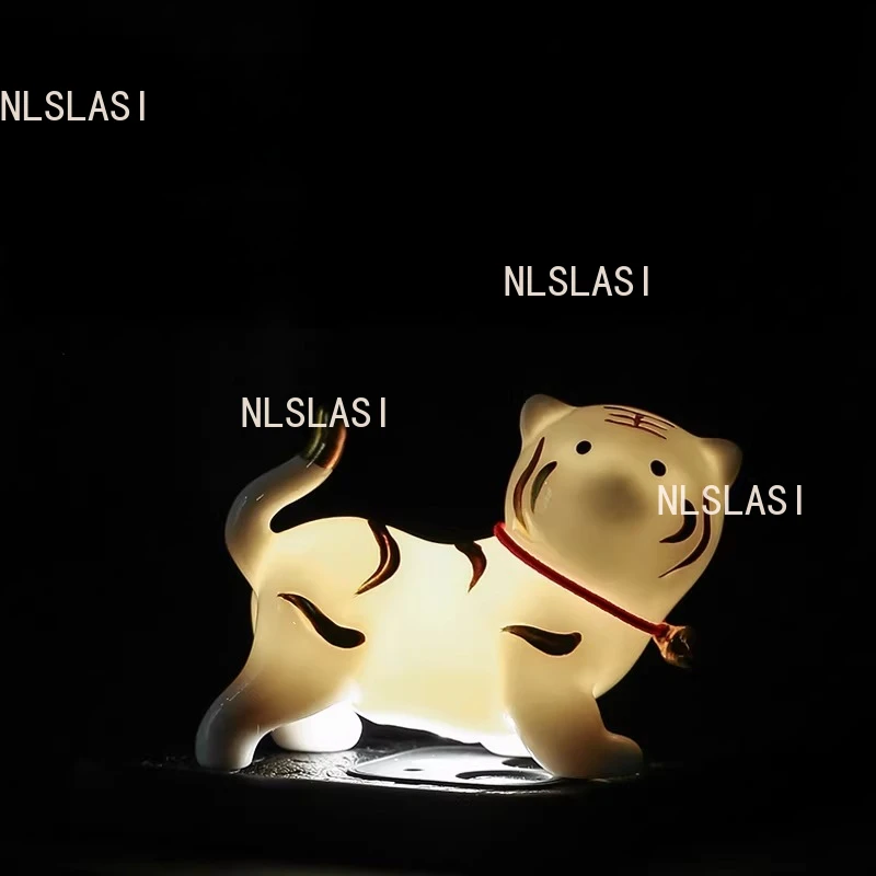 Little Tiger Tea Pet Small Household Zodiac Ornaments Chinese Desktop Can Be Used for Tea Cultivation Play Tea Set Accessories