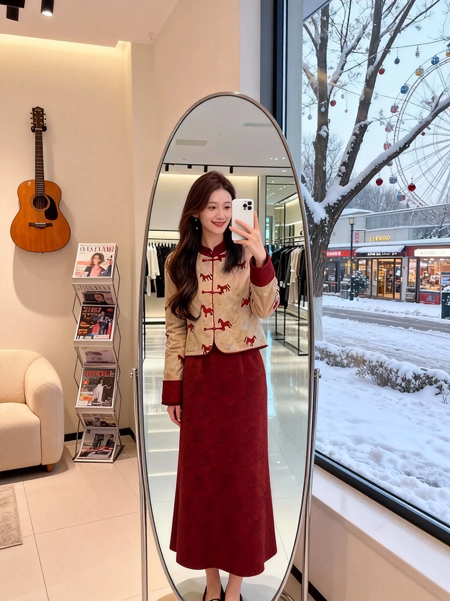 

Новый китайский модный зимний костюм красного цвета из хлопка: куртка и брюки, женский комплект свободного кроя с длинными рукавами на пуговицах