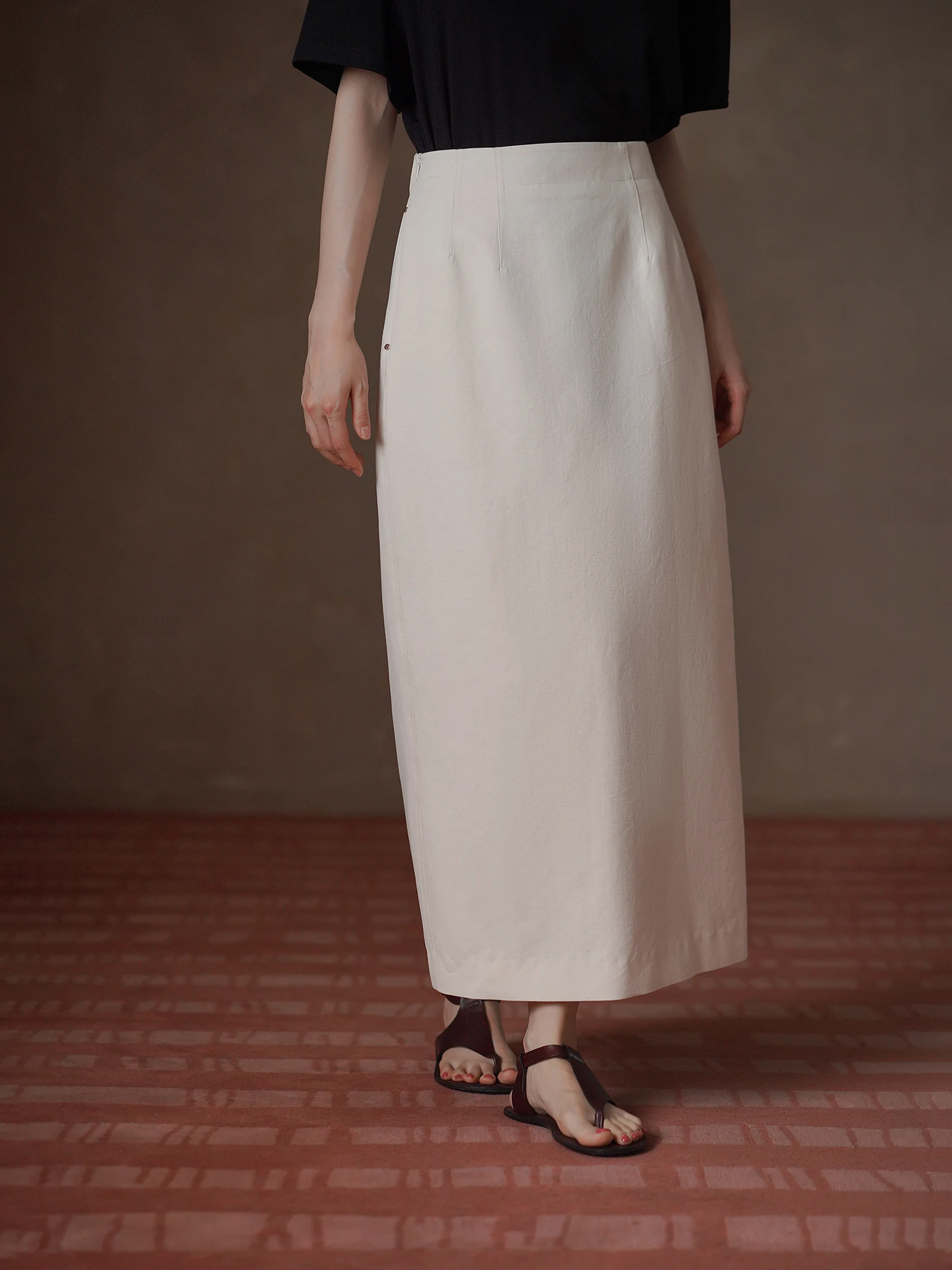 Hacikis Miss  Coconut Scented Cotton Linen High Waist Straight Cut Slimming Rivet Decorated Commuter Midi Skirt for Women