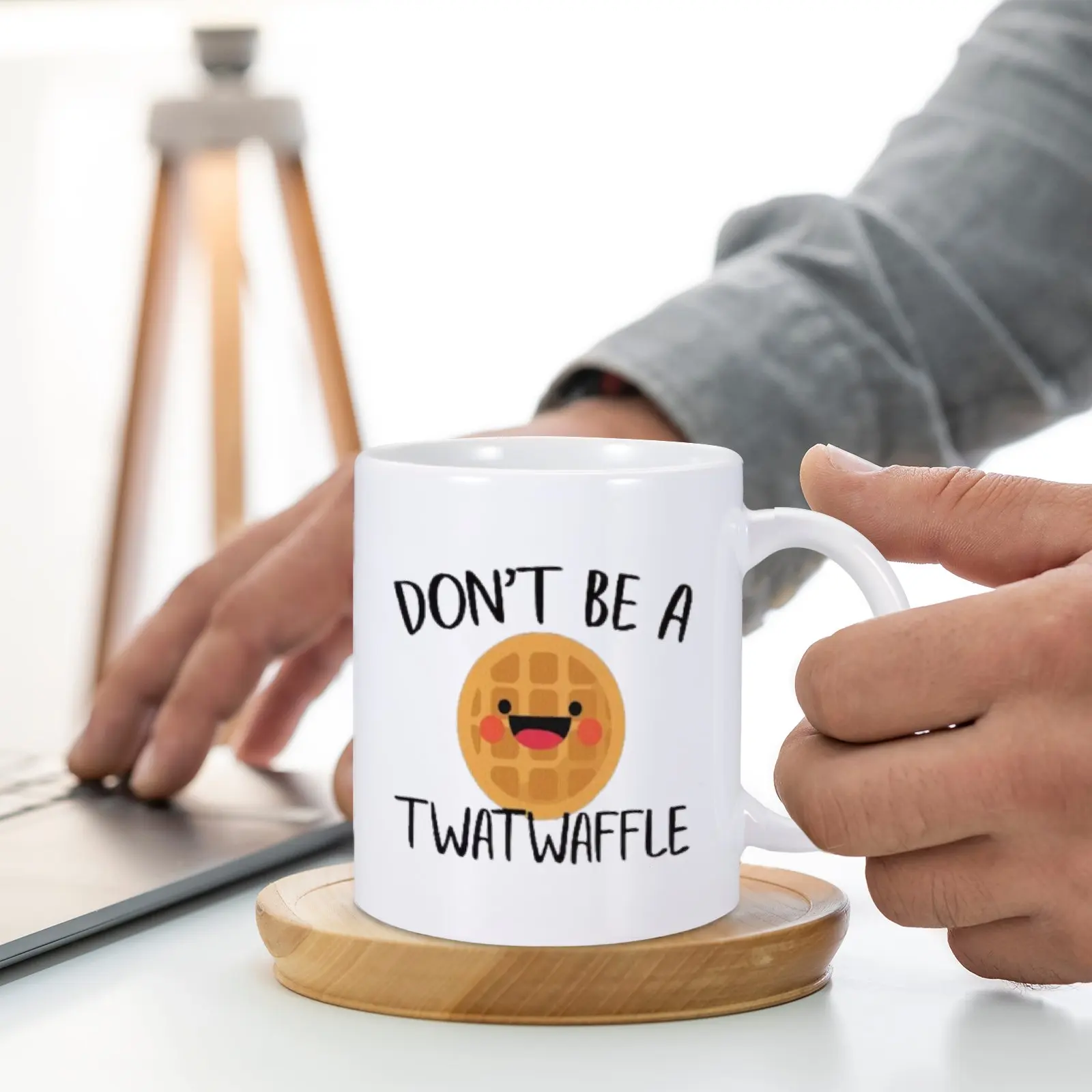 Don\'t Be A Twatwaffle Ceramic Coffee Mug Milk Tea Hot Water Drinkware Cup for Friend Coworker Family Woman Man Creativity Gift