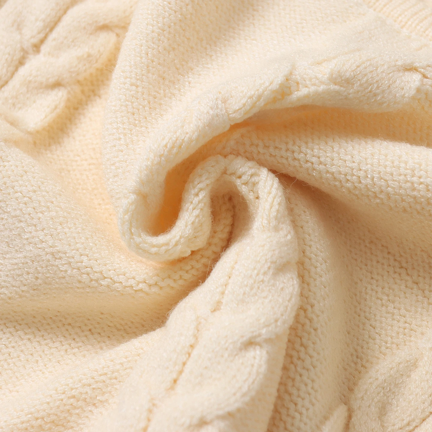 เสื้อสเวตเตอร์เนื้อนุ่ม สวมใส่สบาย ทรงหลวม คอกลม สีพื้น สำหรับฤดูใบไม้ผลิและฤดูใบไม้ร่วง รุ่นใหม่ แฟชั่นผู้หญิง ช่วยลดเลือนริ้วรอย