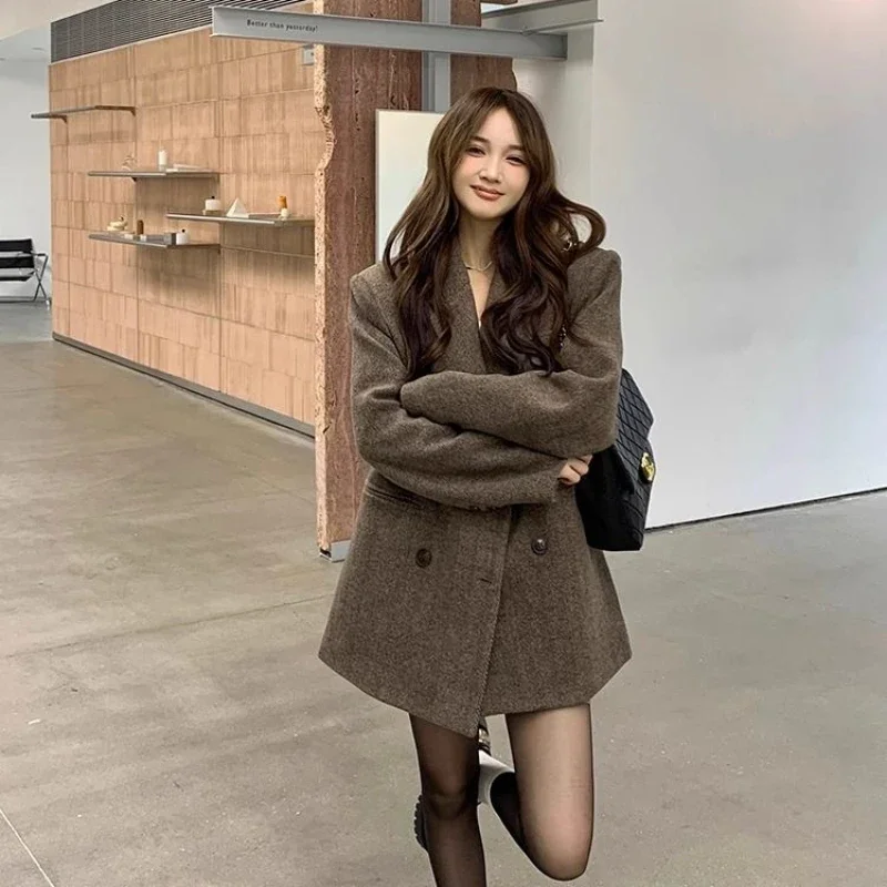 UNXX Winter British Blazer corto in lana a spina di pesce Retro Casual sciolto tinta unita doppio petto colletto cappotto di lana donna