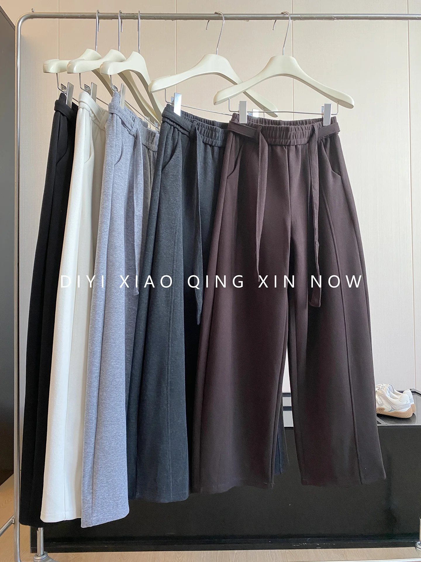 DIYI Grey Thickened Loose Women's Wide Leg Pants Autumn Winter Casual Straight Cut Polyester Fiber High Waist Commute Style
