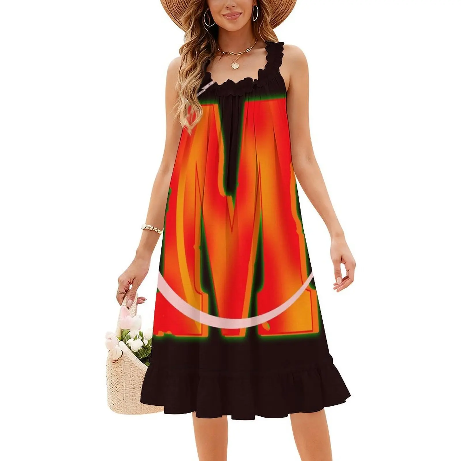 Une lettre majuscule cassée et brûlée M robe décolleté en coeur robe de soirée d'été élégante pour les femmes Big M Brocken M lettre M