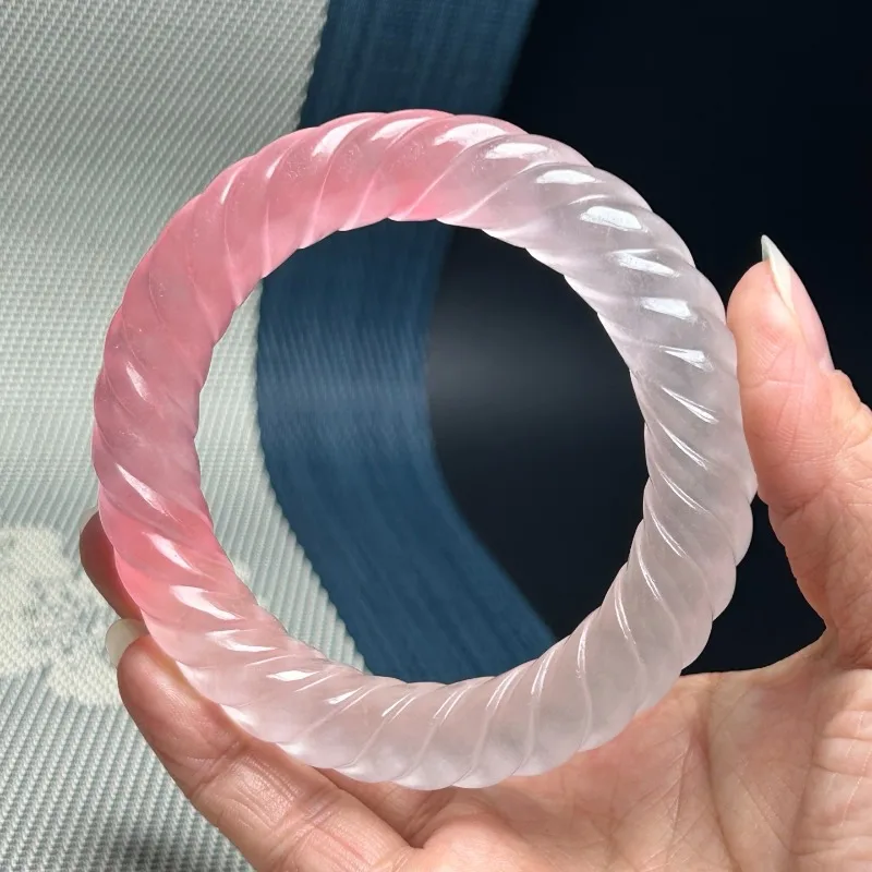 

High Ice Twist, Round Bar Bracelet, Exquisite Fashion and Elegant Ethnic Style