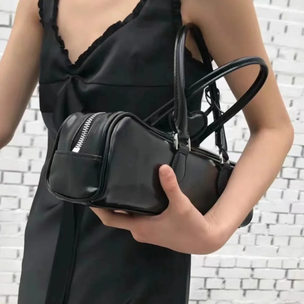 Simple All-match Exquisite Leather Texture Handbags Dermis Advanced Sense Personalized Underarm Minority Love Vintage Shoulder