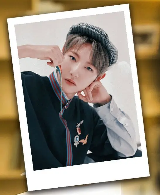 

No Repetition Huang RENJUN Photo Mini Card Wallet Lomo Card Fans Collection Gift