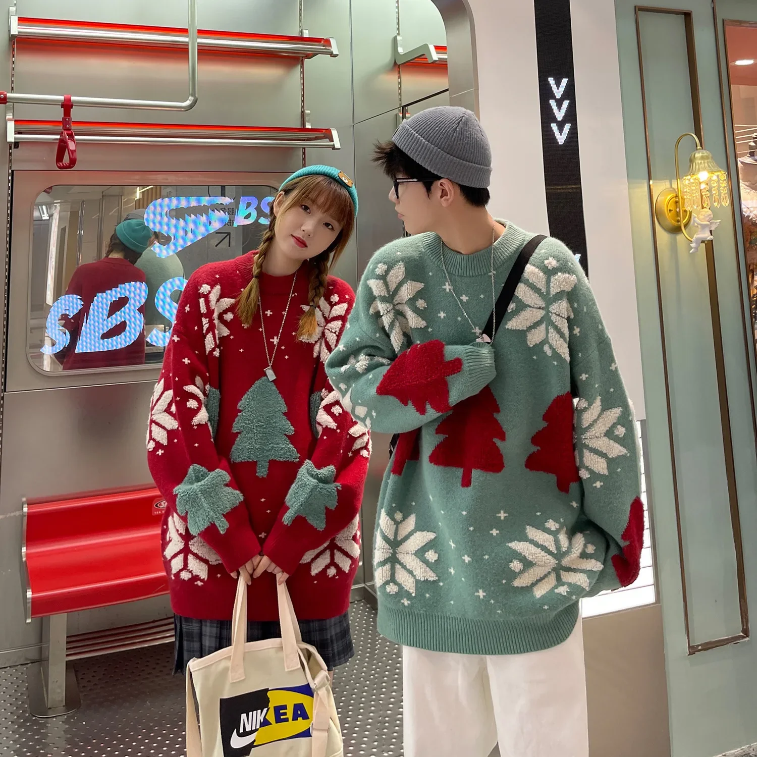 Christmas Deer Couple Sweater 2021 New Loose-fit Idle Style Winterknit Jacket Trendy Pullovers Crew Neck Other Material