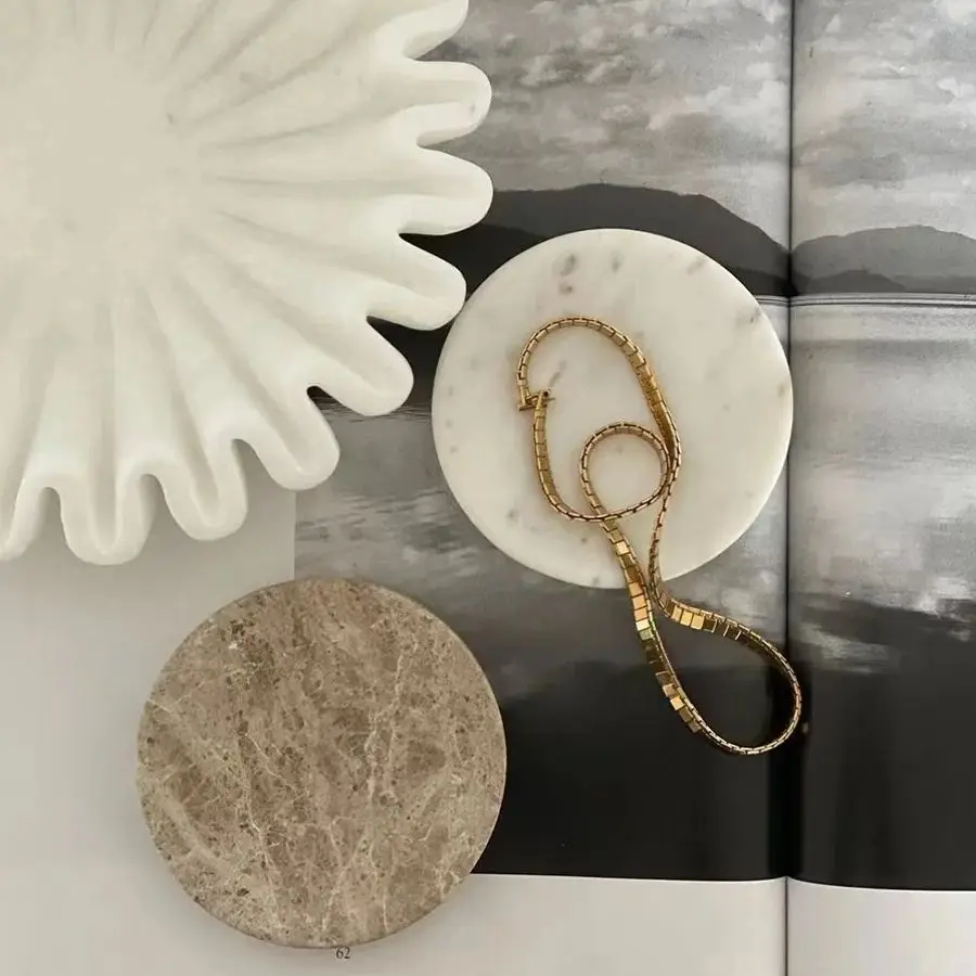 

Французский ретро легкий роскошный поднос из натурального камня, блюдо для хранения ароматерапии и ювелирных изделий, тарелка, декор и орнамент выставочного зала