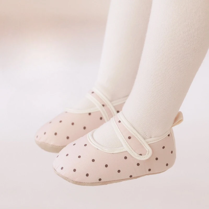Baby Floor Shoes Spring Autumn Cotton Polka Dots Baby Boys Girls Summer Indoor Anti Slip Soft Sole Walking Shoes Floor Socks New