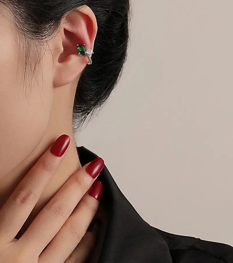 1PC Delicate Green Zircon Clip on Earrings Female Geometry Ear Cuff No Piercings Fake Cartilage Earring for Women Fashion Jewels