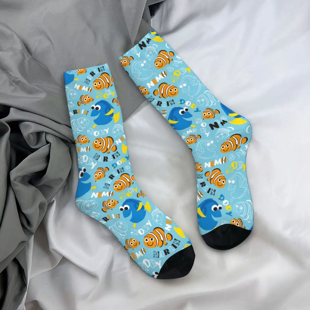 Calcetines de tubo medio para hombre y mujer, medias con estampado de Nemo Dory y Nemo, a la moda, novedad, primavera, verano, Otoño e Invierno