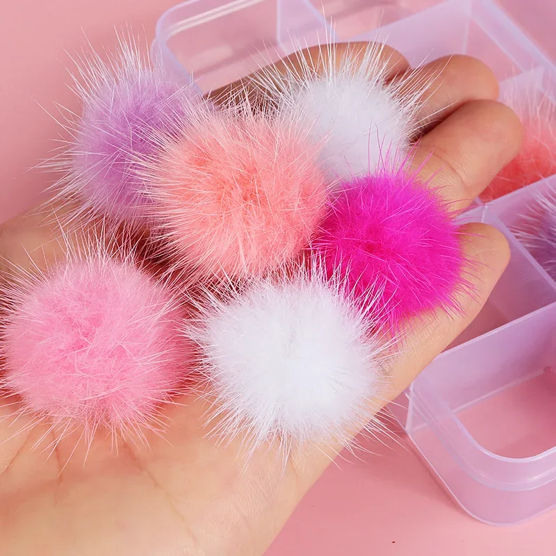 Destacável Magnetic Hairball, Fluffy Fur Pompom, Mink Pom Poms, Nail Art Jóias, DIY Design, Manicure Decoração Acessório, 10 pcs por Caixa