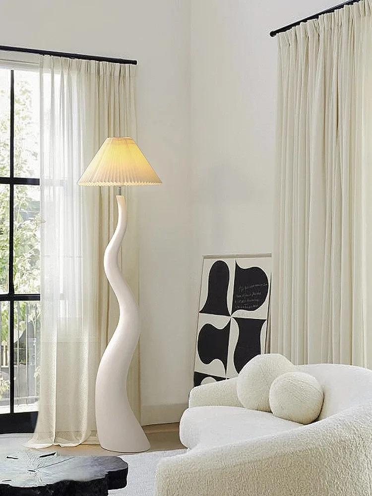 Imagem -05 - Creme Resina Vertical Floor Lamp Luz de Mesa para Sala Decoração Modelo de Quarto Quarto Estudo Estúdio Bar Atmosfera Led Designer E27