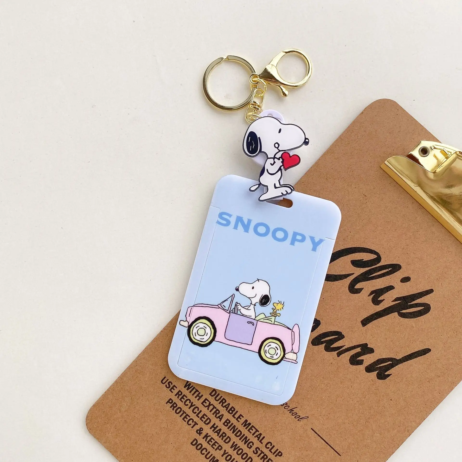 SNOOPY Charlie Schlüsselanhänger Anime Paar Taschenanhänger Herren Damen Schlüsselanhänger Zubehör Bus-ID-Türkartenhalter – Detail 7