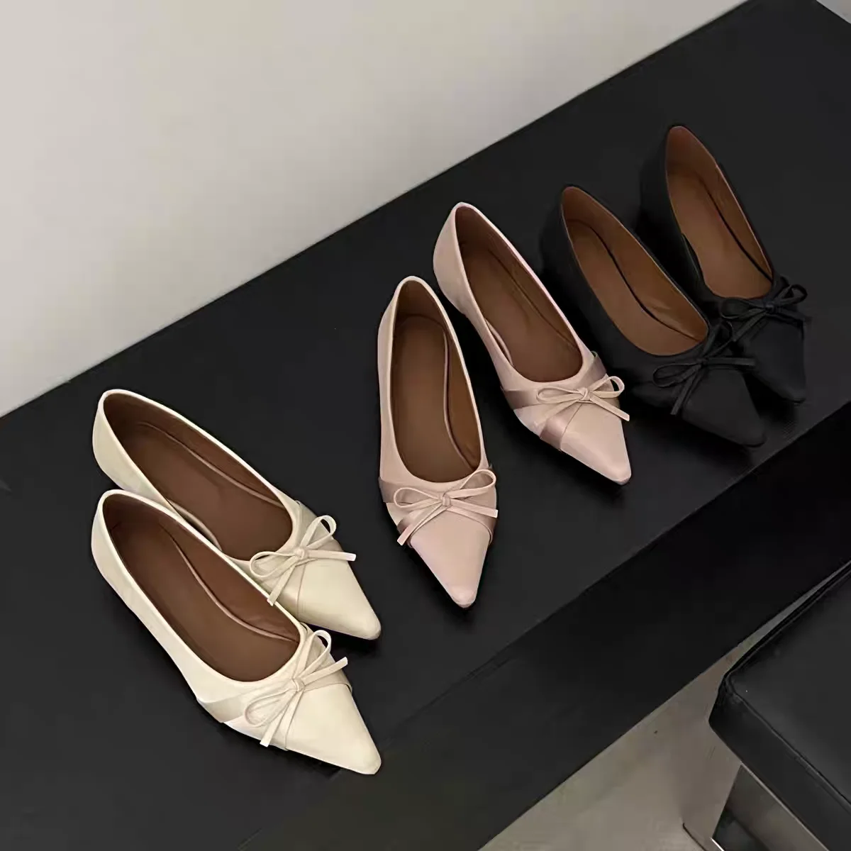 Women Flats 2024 New Bow Tie Flat Shoes for Women Ballerinas Pointed Toe Slip on Flat Lazy Loafers Casual Comfort Sneakers Women