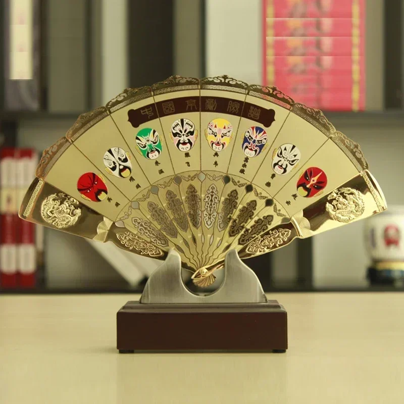 Gifts with Chinese characteristics for foreigners Beijing characteristic handicrafts Peking Opera face ornaments Business foreig