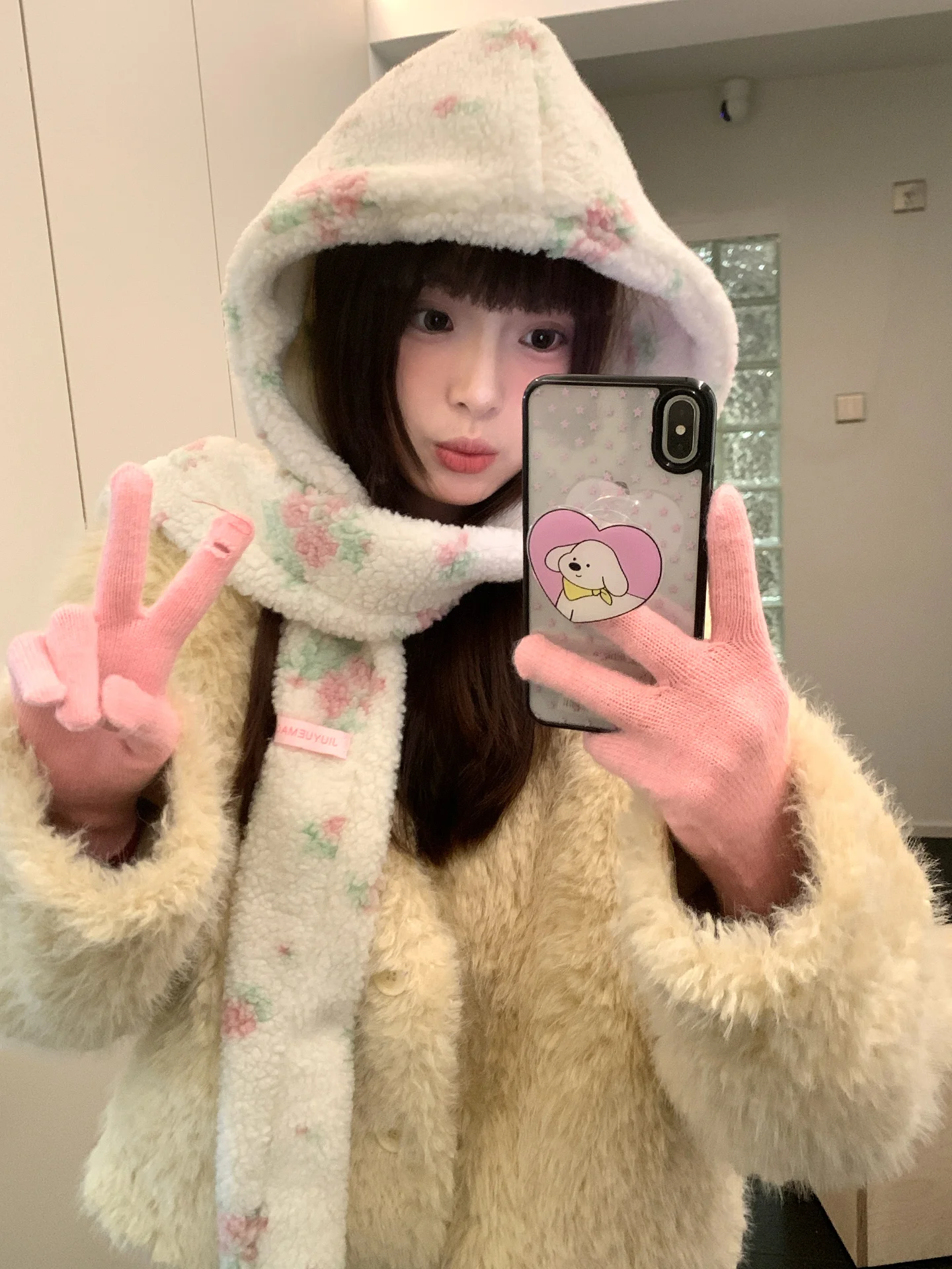 قبعة أذن دافئة على شكل زهرة هان ستايل للنساء مع وشاح للرأس الكبير في الشتاء #3