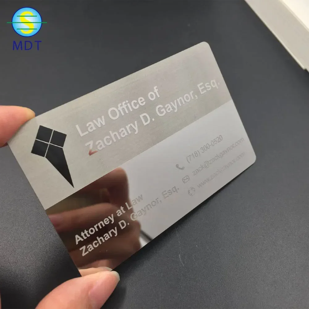 Tarjetas metálicas de acero inoxidable DU Black and Gole