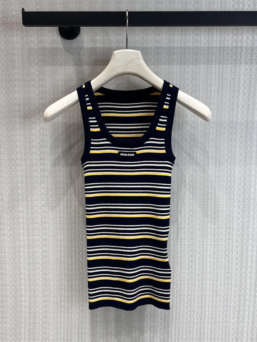 

2026 Summer Women's Knitted Vest Color Block Green Striped Slim Fit Casual Tank Top Ladies Fashion Sleeveless Sweater Vest