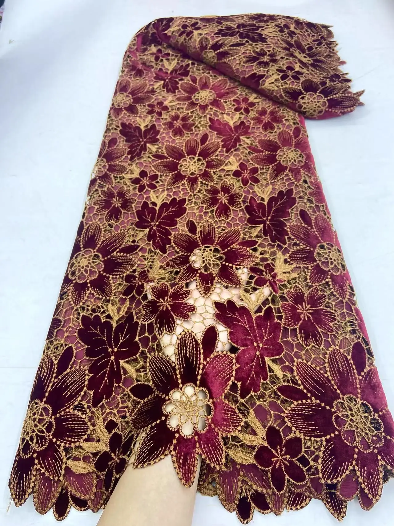 2024 African Nigerian Lace Fabric for Sewing Velvet Sequins Embroidered Guipure Party Dress Wedding High Quality Jy324
