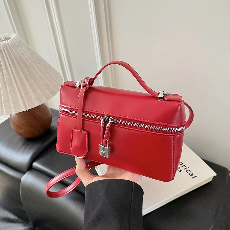 

Red Wedding Handbag Zippper Purse Fashion Party Clutch Bag Purse Pu Leather Lady Bag Versaile Mini Shoulder Crossbody Phone Bag