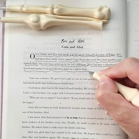 30PCS Bone Pens Skeleton Finger Ballpoint Pen Novelty 0.5mm Black Ink Pens for Doctor Nurses Favor Halloween School Office Party