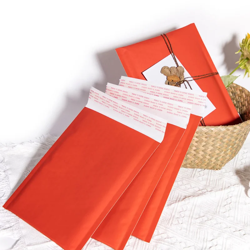 10PCS  Red Waterproof Kraft Paper Bubble Mailer Express Clothes' Packaging Foam Self-Adhesive Envelope Bag