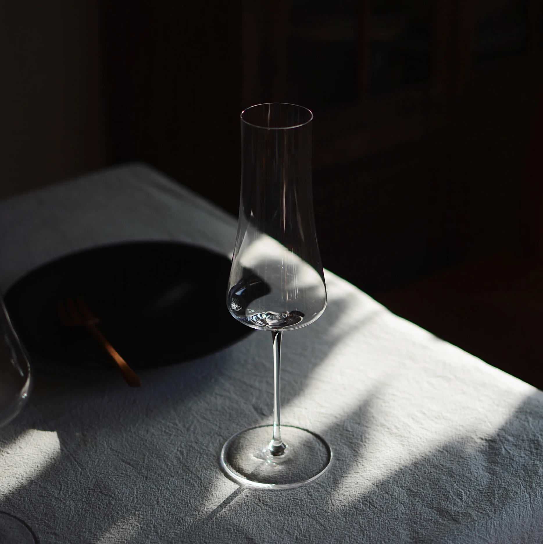 

300ML Ultra-thin Crystal Glass Champagne Cups Home Use Romantic Sweet Wine Glasses Red Wine Glasses