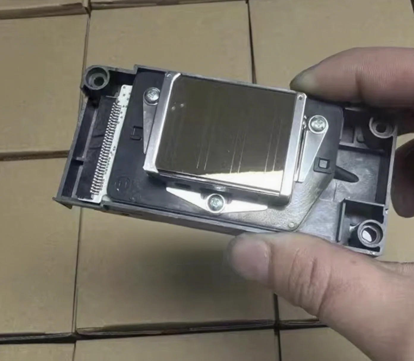 

Printhead Printer head Unlocked Printer head DX5 F186000 For RJ900 JV33 JV3 For 1604 1614 F186000 Printer XULI X6-1600S