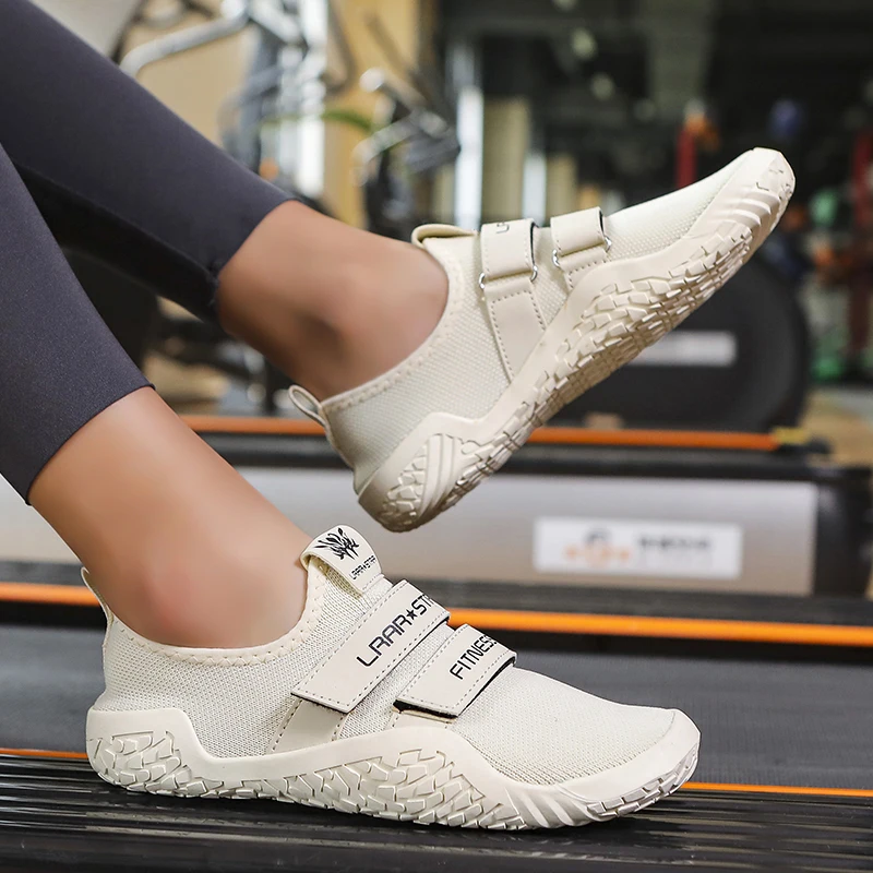 Unisex Wrestling Shoes Brand Weight Lifting Shoes Strength Support Deadlift Shoes Women Gym Footwear Men Squat Shoes Sumo Shoes