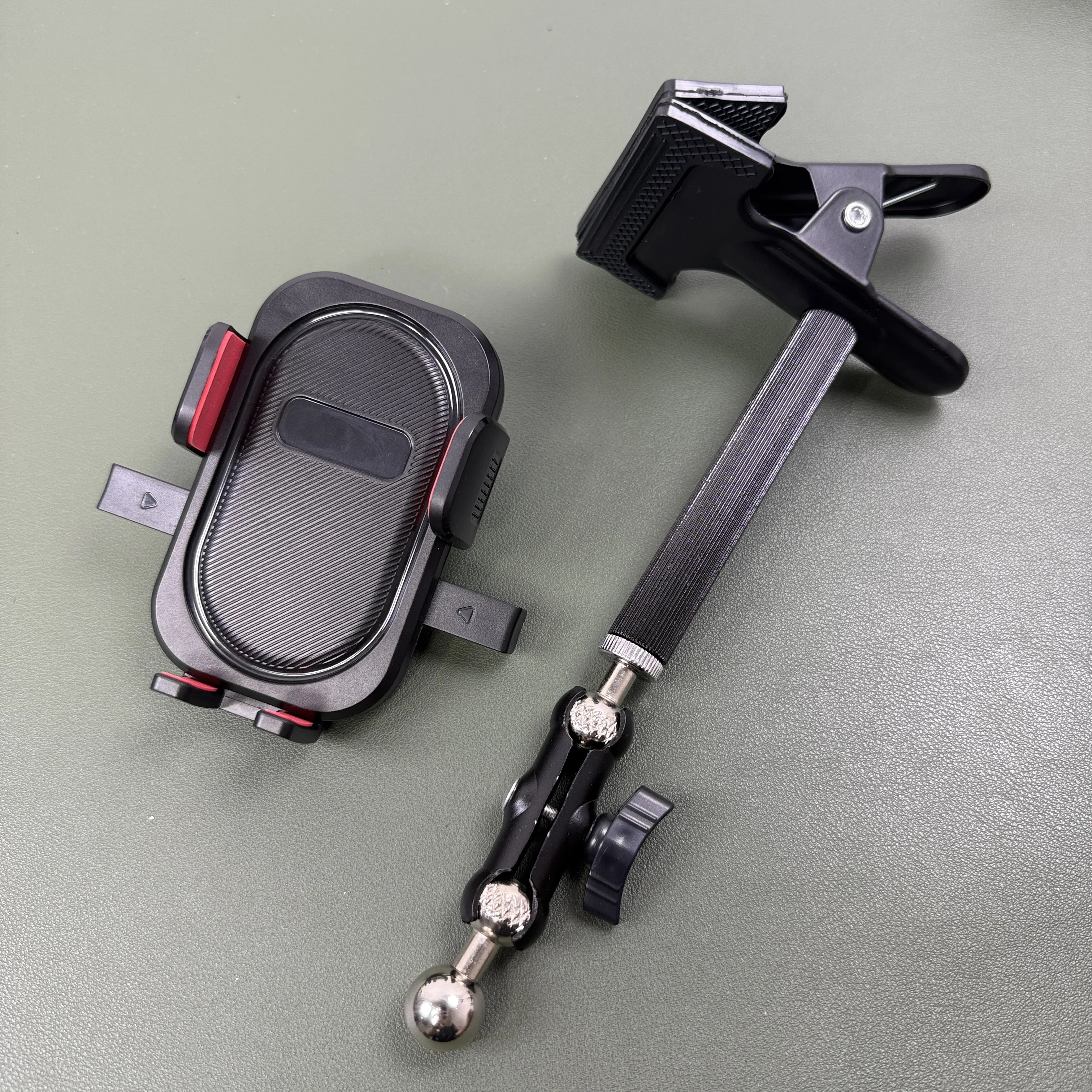 

Non-slip Powerful Phone Holder with 360-Degree Rotation for Live Streaming and Street Stalls use