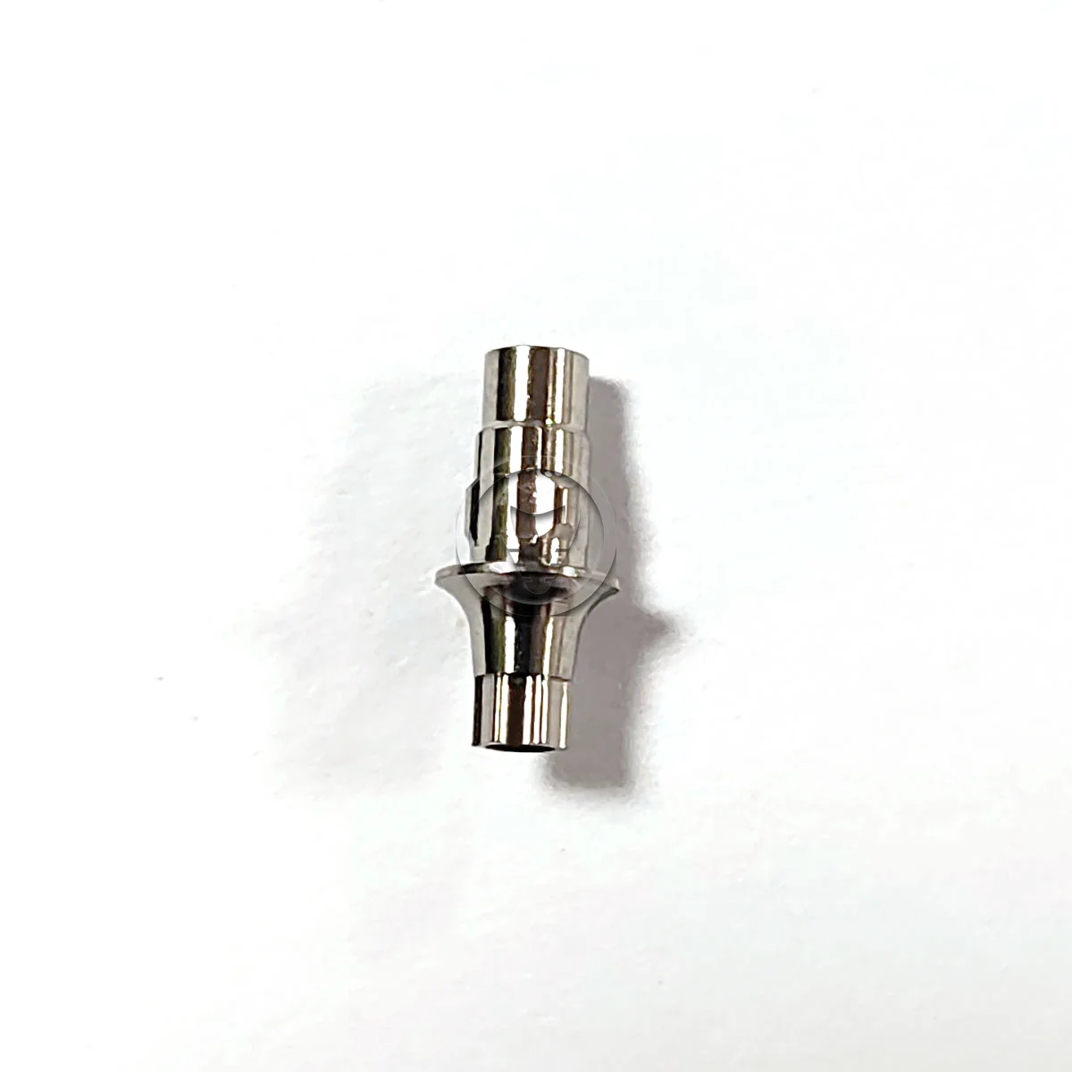 Ti cemented abutment Titanium straight base compatible with Straumann BLX RB/WB variobase D4.5 L5.5 GH1.5 GH2.5