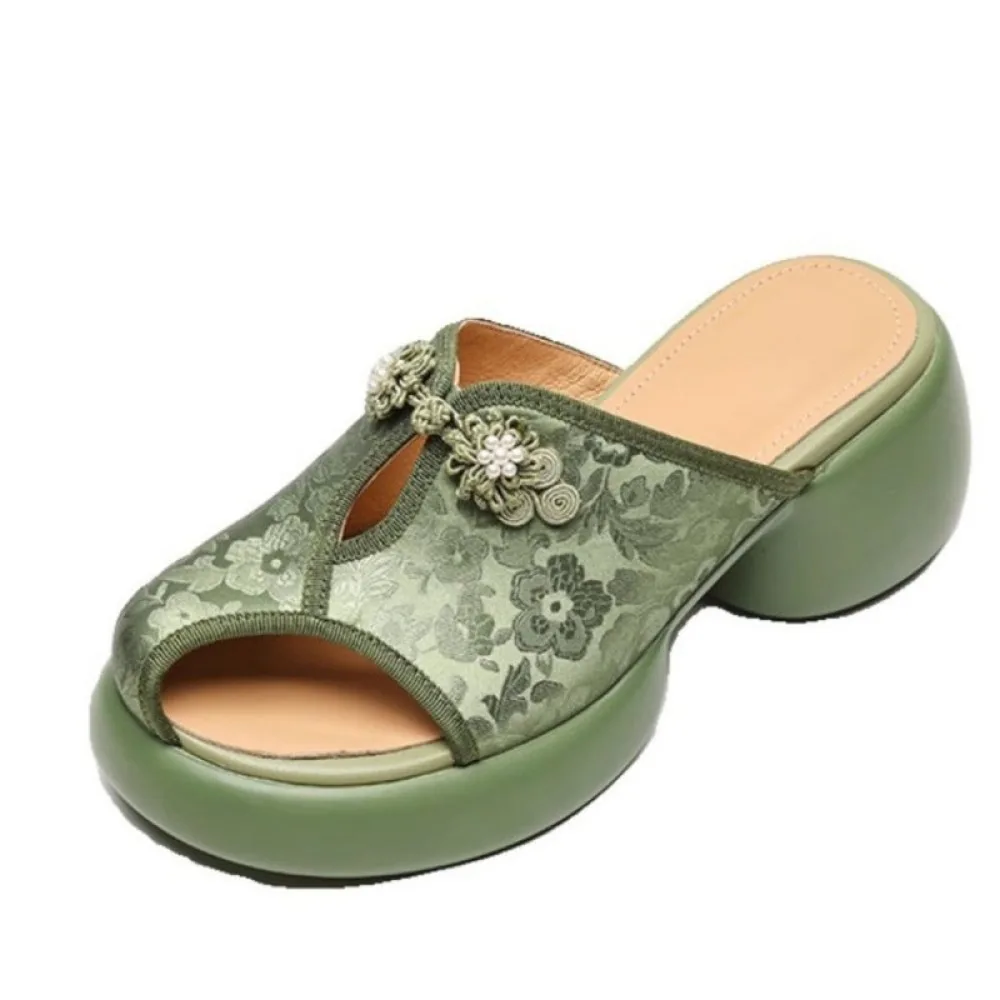 Flip Flops Summer New Women's Flat Slippers Outdoor Beach Shoes Bohemian Style Printed Designer Slippers Mid Heel Modern Female