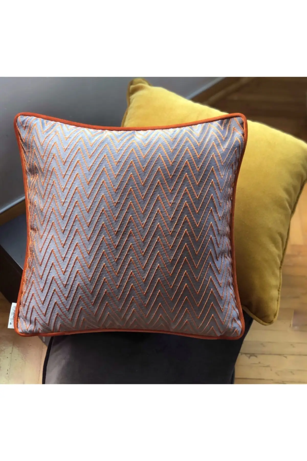 Capa de almofada em ziguezague de cetim