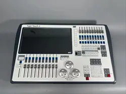 Titan V17.1 v18.0 Tiger Touch 2 DMX512 Controller Disco Professional DJ Console for Moving Head Light Stage Washer Laser Control