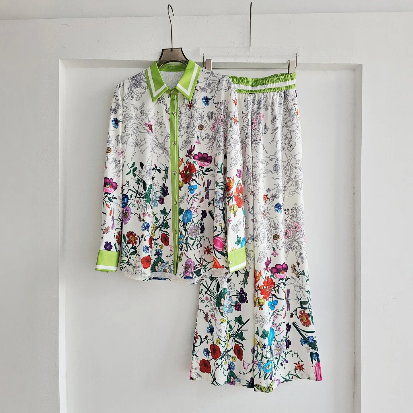 

Baroque French Vintage Style Wide Leg Pant Set Flowers Print Silk Satin Simulation Long Sleeve Shirt Two Piece Casual Suit Women