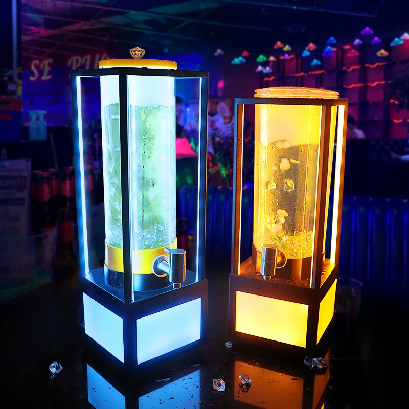 

Бар, светящаяся железная рама, винная пушка, интернет-знаменитости, квадратный цилиндр, вечерние драпировка, пивной бочонок, КТВ, прозрачный кран для пивного бочка с