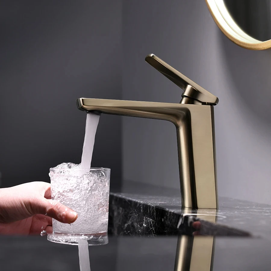 

Brushed Gold Bathroom Faucets Square Basin Mixer Sink Faucet Gourmet Washbasin Tapware Modern Hot&Cold Water Tap Brass