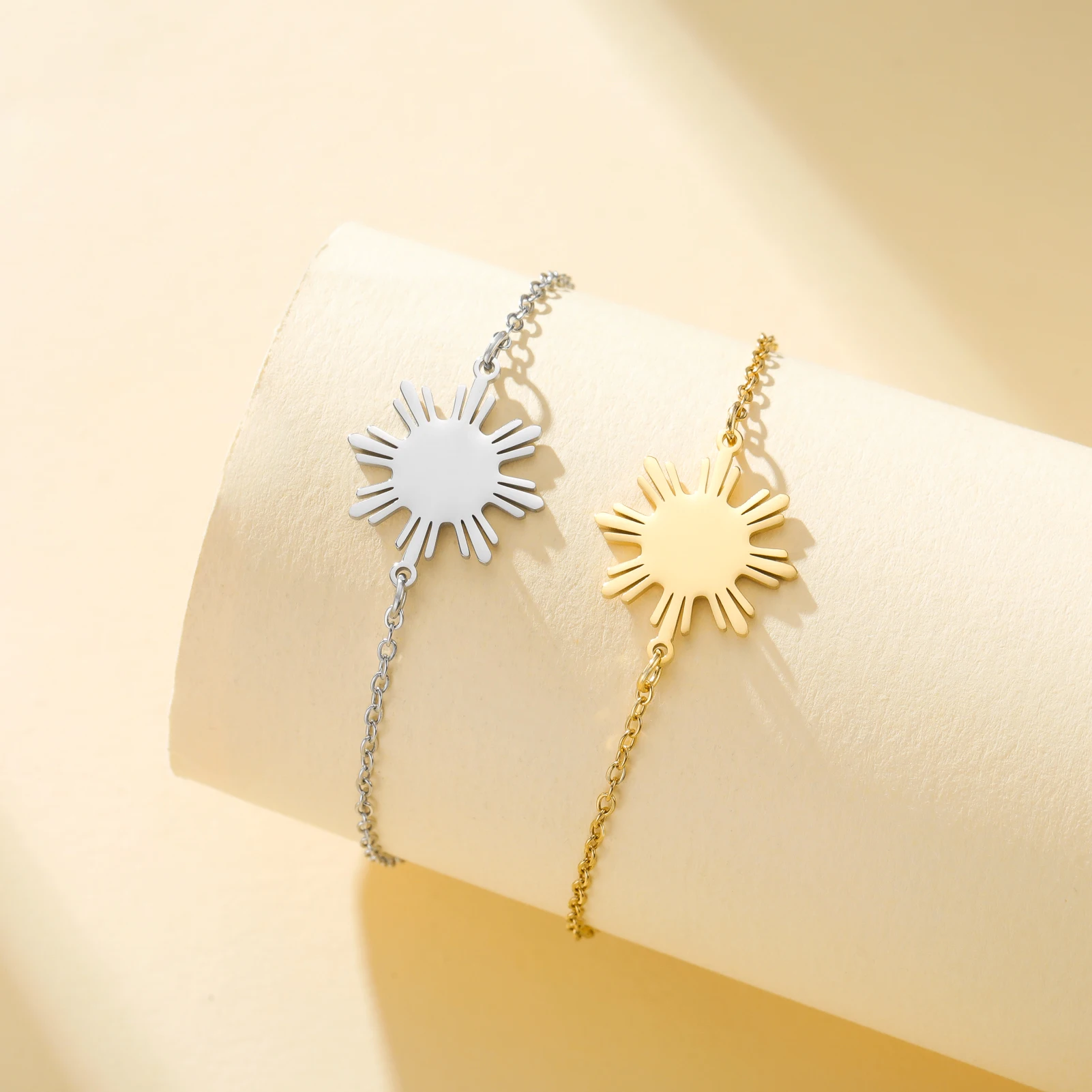 CoolTime Philippine Sun Anhänger mit Doppelketten Damenarmband Exquisiter goldfarbener Sonnenstrahl-Charm Schmuck Geschenk – Detail 5