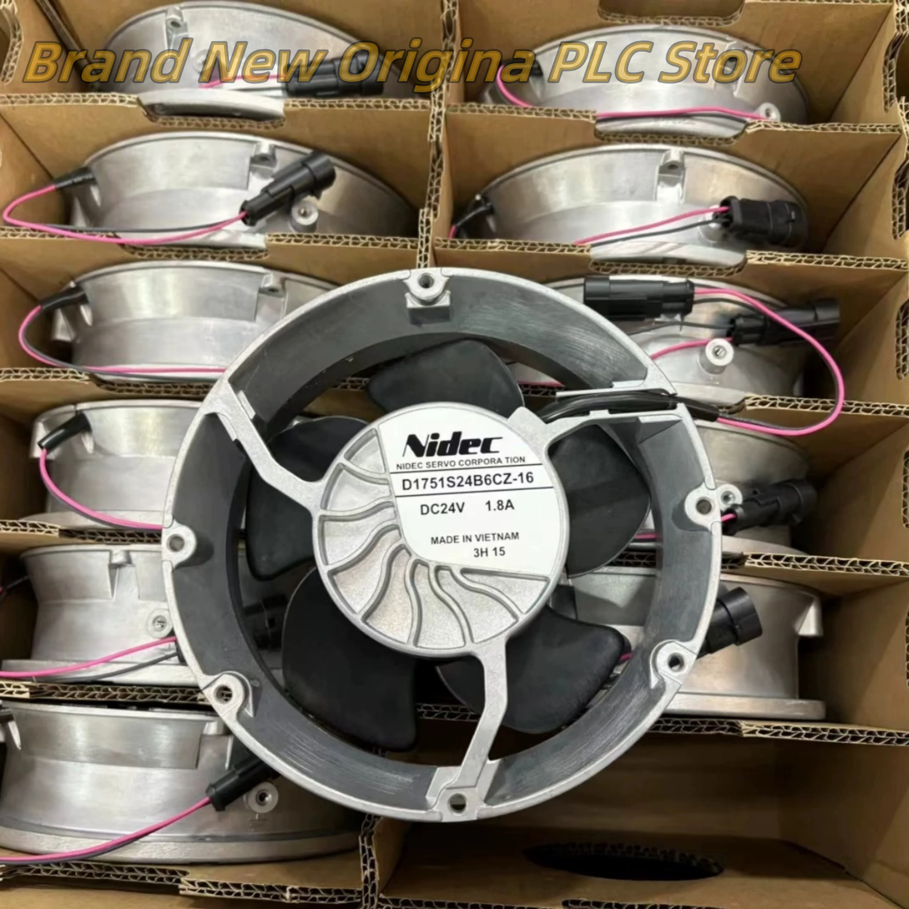 

New in box D1751S24B6CZ-16 D1751S48B9CP-33 Cooling fan