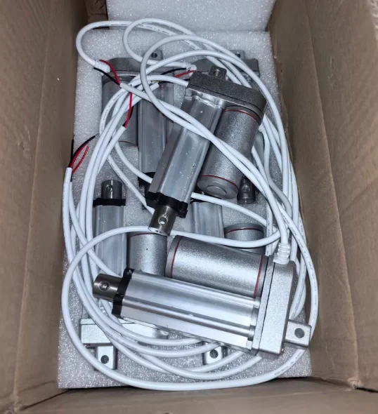 

Remote-Control Mini Electric Push Rod, 12V/24V DC Motor, 1-to-1 Small Telescopic Lifter, Customizable