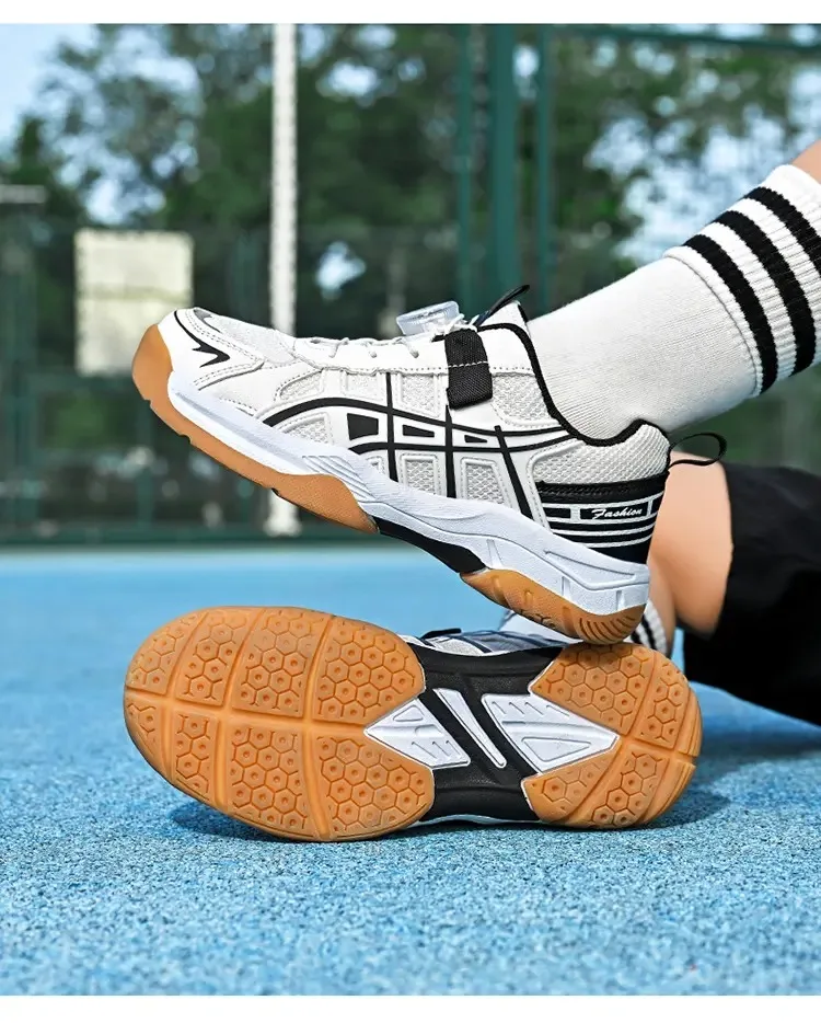 

kids Badminton Shoes Non-slip Golf Shoes Outdoor High Quality Casual Sneakers Professional Brand Volleyball Shoes kids sneakers